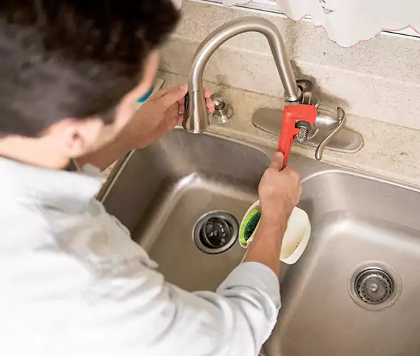 Professional Sink Repair Specialist in DeSoto, TX: Schedule Reliable Sink Fixing Services with Us